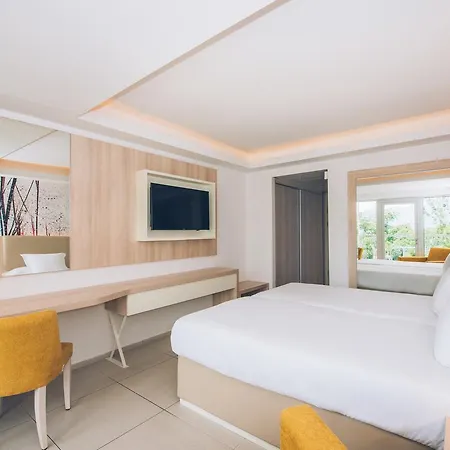 Iberostar Waves Herceg Novi All Inclusive Esterno foto