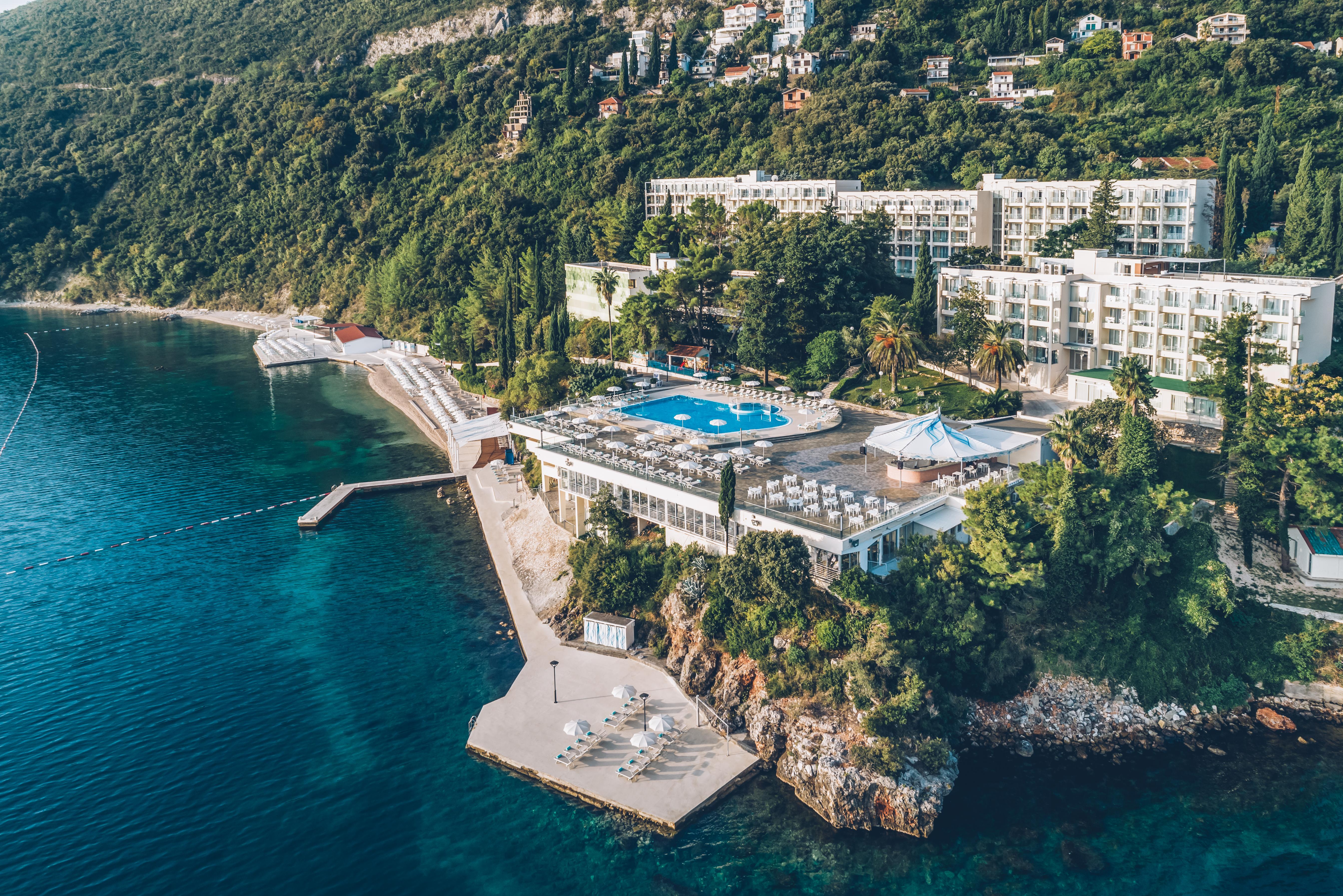 Iberostar Waves 4*