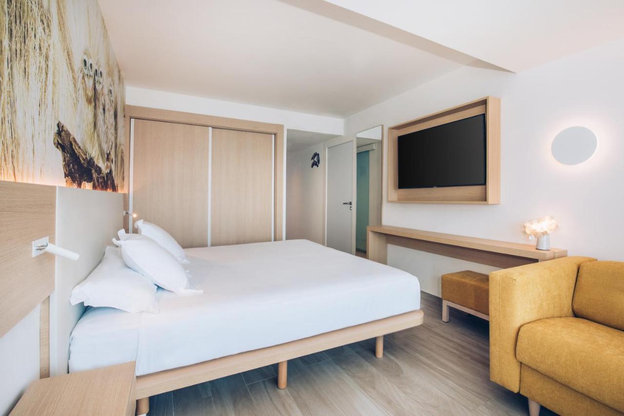Iberostar Waves Hotel 4*